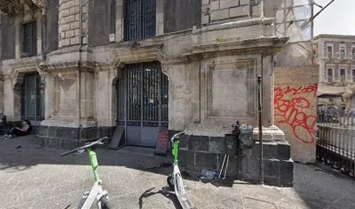 DUOMO CAR, SCOOTER AND MOTORBIKE RENTAL