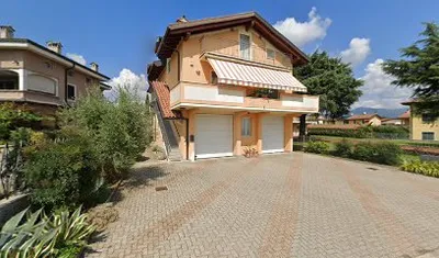 Autonoleggio Castello di F.lli Ghirardi e C Snc