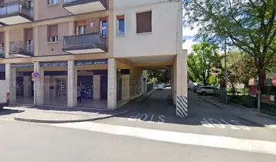 L' BUS