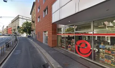 Tinako rent a car Milano