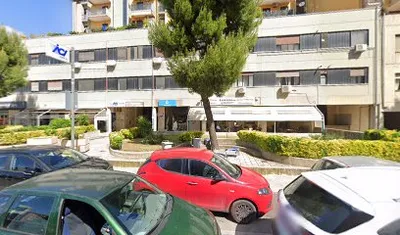 CAR-e Noleggio a lungo termine. Partner di Arval