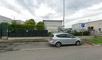mach mototrs autonoleggio e ritiro auto usate