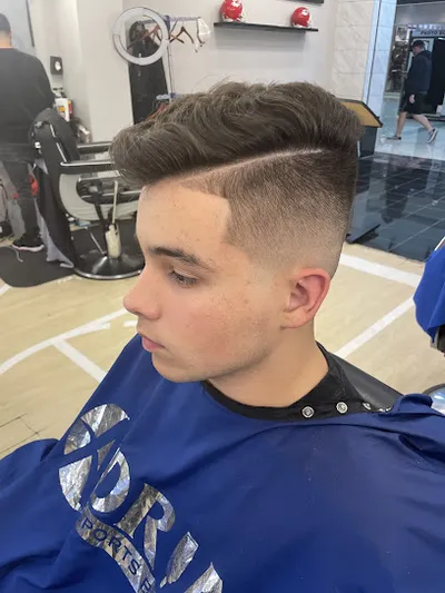 Aasha the barber