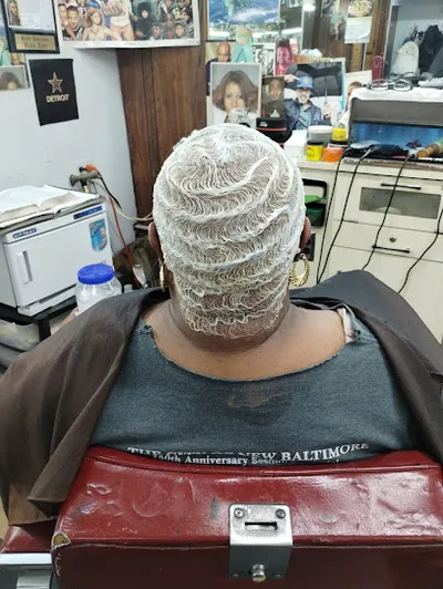 Big D Barber and Beauty Unisex Salon