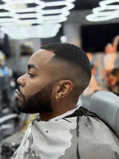 La Perla Style Dominican Barbershop