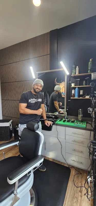 ZK Barber Studio