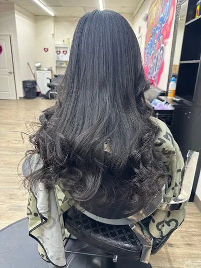 Tiffany salon & barbershop llc