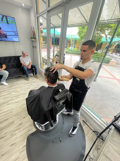 gentlemen Lounge barber shop GLB