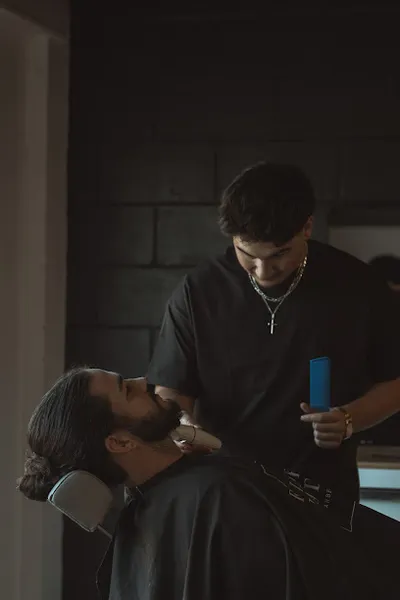 Brady’s Barbershop ‘Blades & Fades’