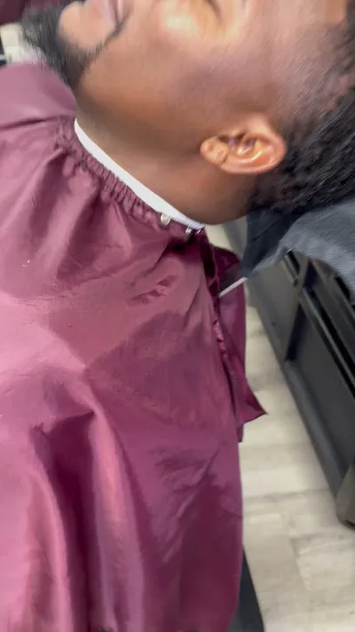 Mr. L's Barber Lounge LLC