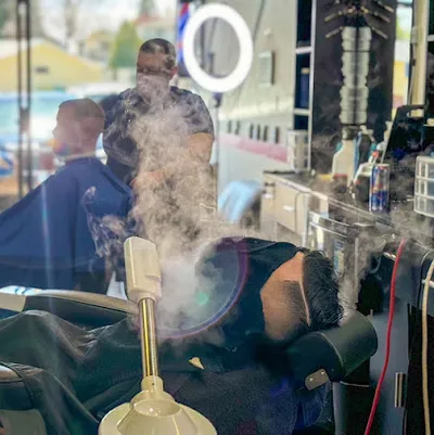 J Luxe Barbershop