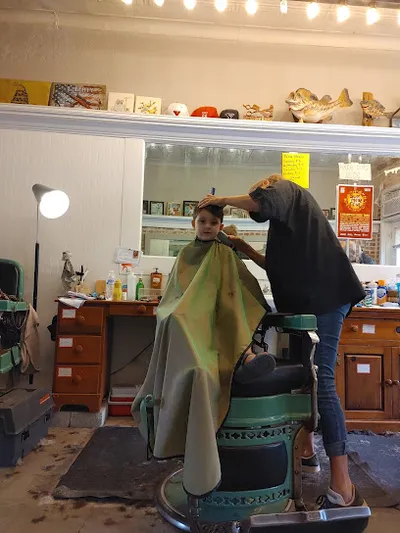 Ken's Barbershop is now Lenny’s in Sharon sc