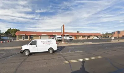 Daisy's Beauty Salon & Barber Shop