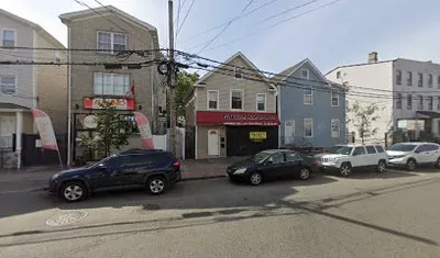 Cute Family Barber Shop