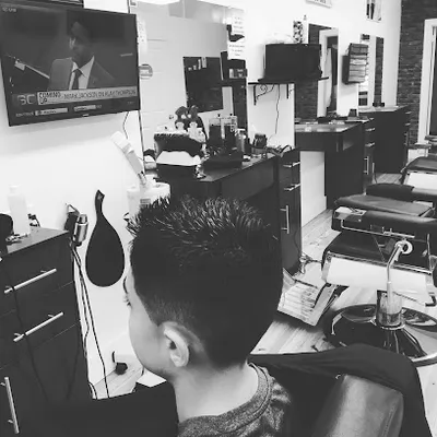 Johnny’s BarberShop 1