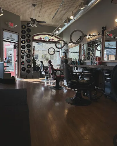Magos Styling Cave — Barbershop