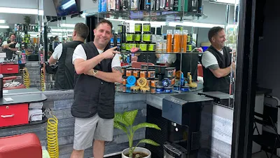 SUPER MARIO BARBER SHOP
