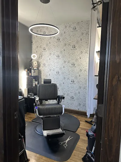 Tu+yo: a quieter barbershop experience