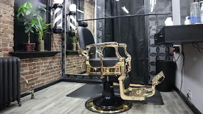 Jesus at Sculptures Barber Shop