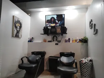 Goal Line Barber Beauty Salon