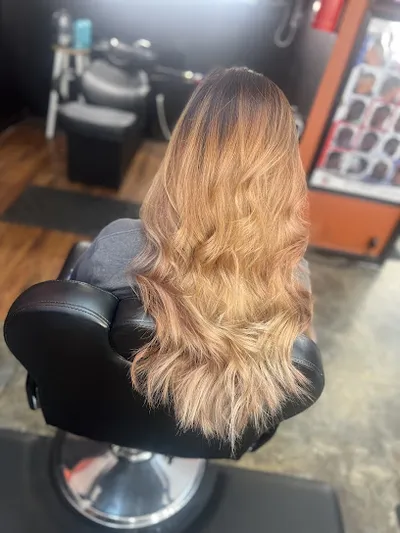 Lady Barber Catano