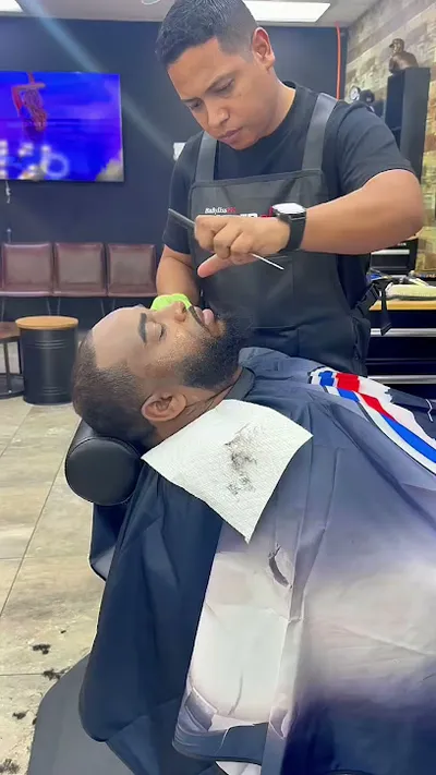 Neno Stylo Barbershop 2