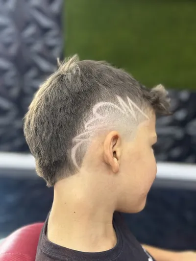 El chingón barbershop llc
