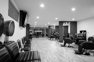Phat Fades Barbershop Darienthebarber