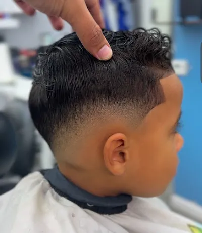 Ricky Exclusive Barber