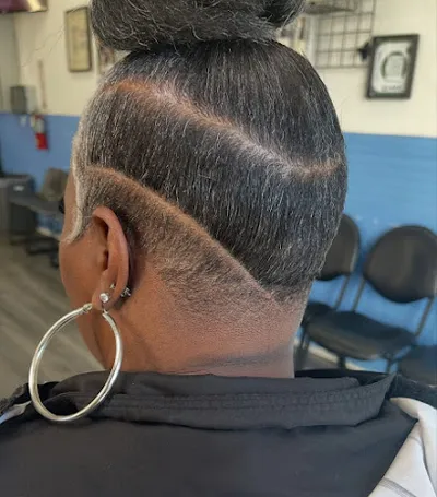 StarFranchise Barbershop- Big Shawn
