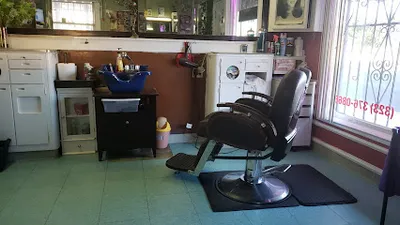 Silvia's Barber Shop