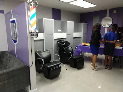 UNIQUE KUTS BARBER SHOP #UniqueKuts