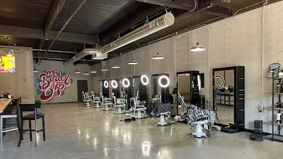 028 Barber Shop