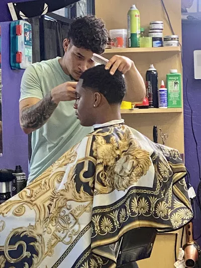 SHADES OF EXCELLENCE BEAUTY & BARBER SALON LLC