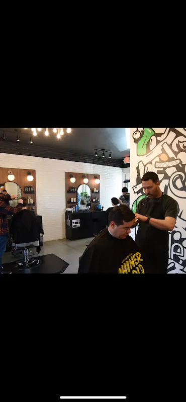 De León Barber