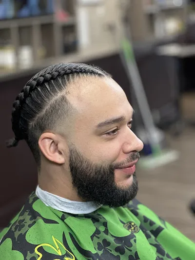 Barber & Beauty Lounge by Consele