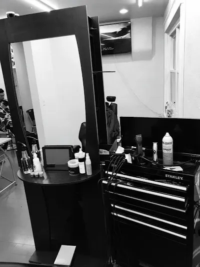 Cruz Barbershop