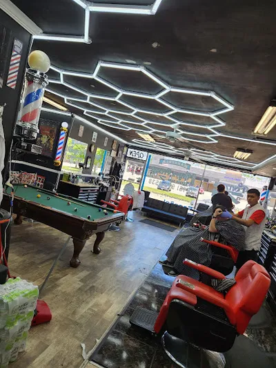 ⚜️BARBERÍA PRESTiGE⚜️ Fonzie's Barbershop & Nail Room Spa