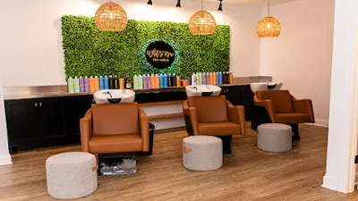What's New Salon & Barber