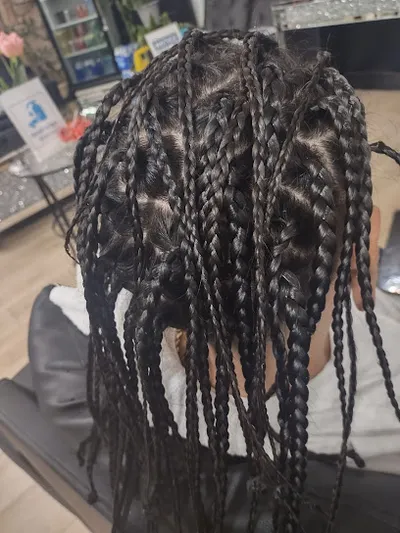 Linda's Beauty Salon & Barber Shop