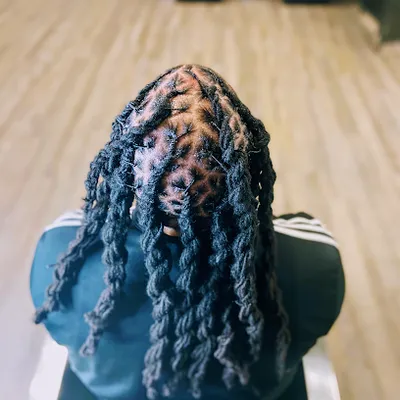 The Beauty & Barber Lounge