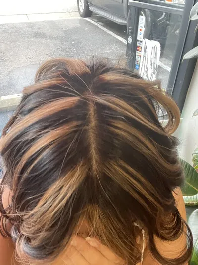 AveFenix Beauty Salon and Barber Shop