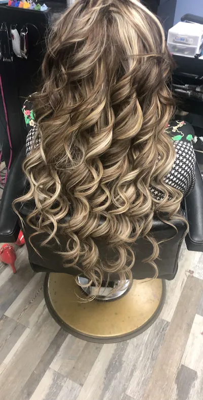 Jonez Barbershop & Hair Studio