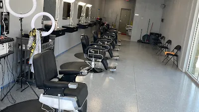 Blurred Lines Barbershop - Universal City