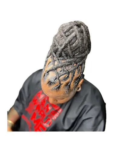 GEECHIE EXPERIENCE SALON & BARBERSHOP