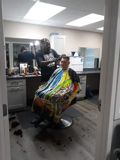 Moon's Barber