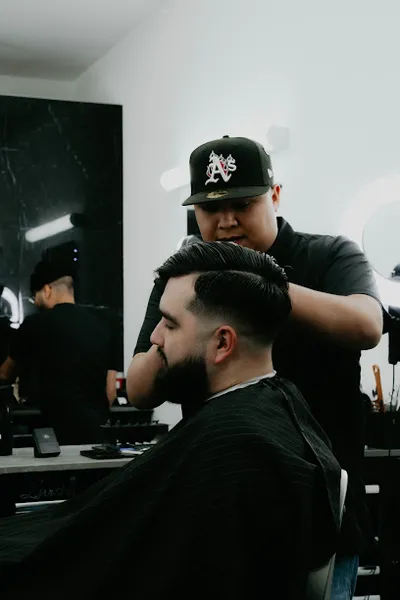 Lavish Lifestyle Barbershop
