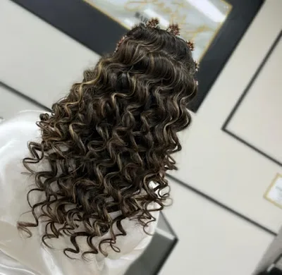 Alias Beauty Salon & Barber Shop