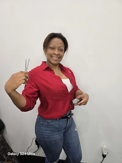 Leyder Barber Studio