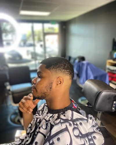 Royal Blends Barbershop